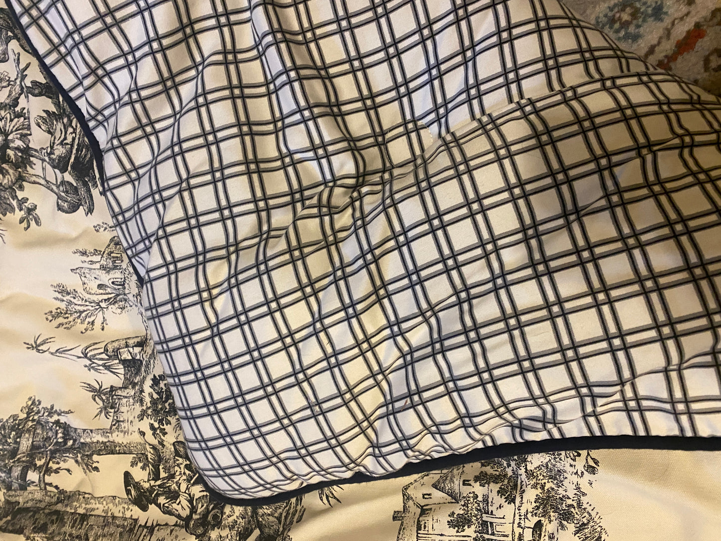 Thomasville Bouvier Black White Toile Twin Comforter 66" x 90"