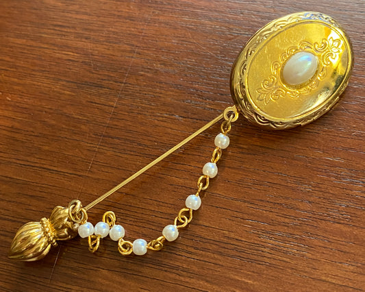 Vintage Faux Pearl Chain Gold Tone Locket Stick Hat Pin Brooch