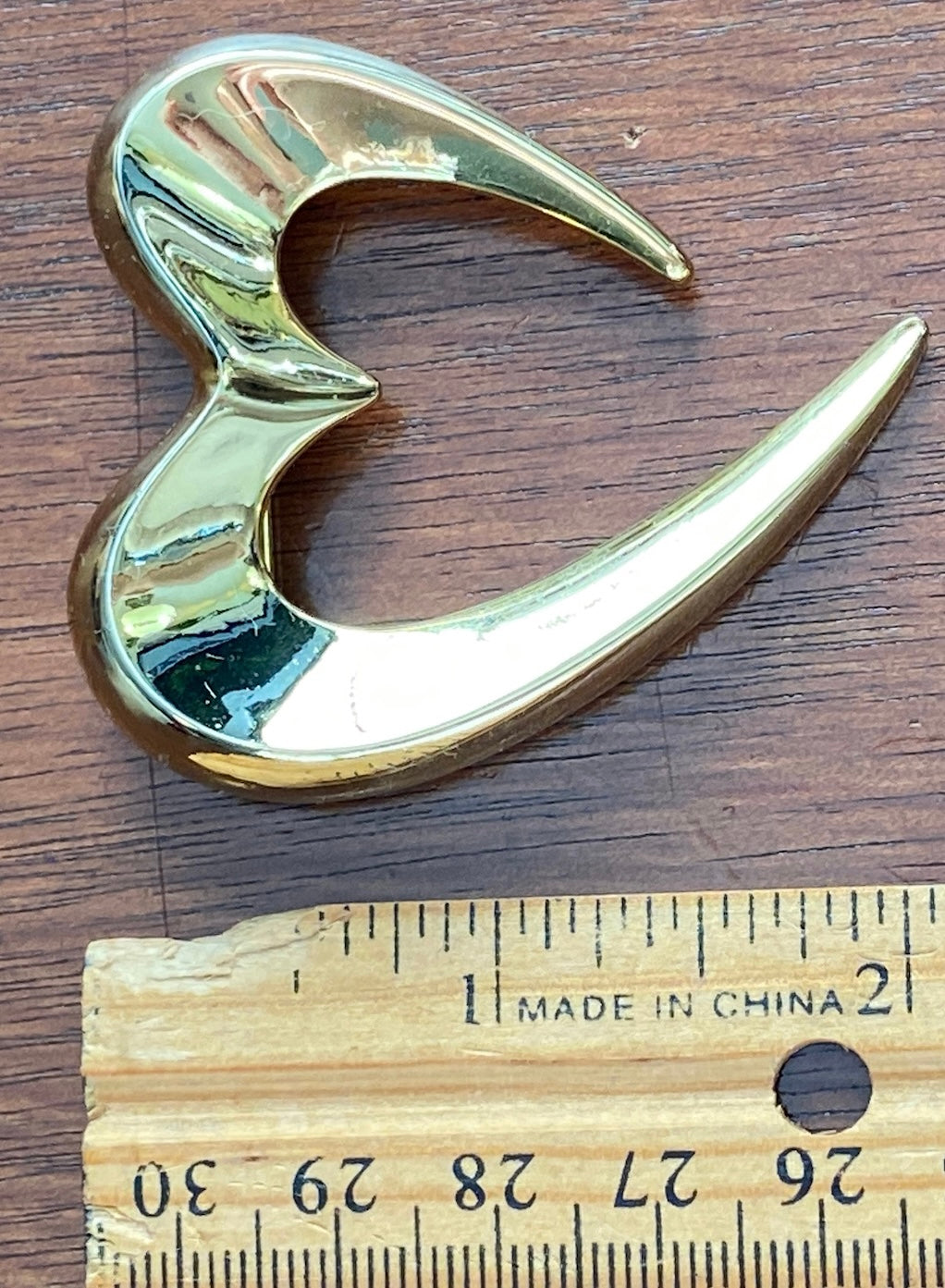 Vintage Shiny Gold Tone Modernist Abstract Heart Large Brooch Pin