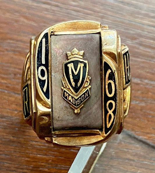 Vintage 1968 10k Yellow Gold Madison High School Class Ring Sz 8