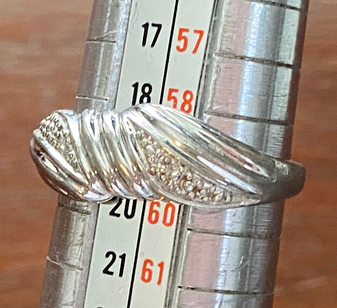 Sterling Silver 925 Diamond Accent Ring Sz 8.75