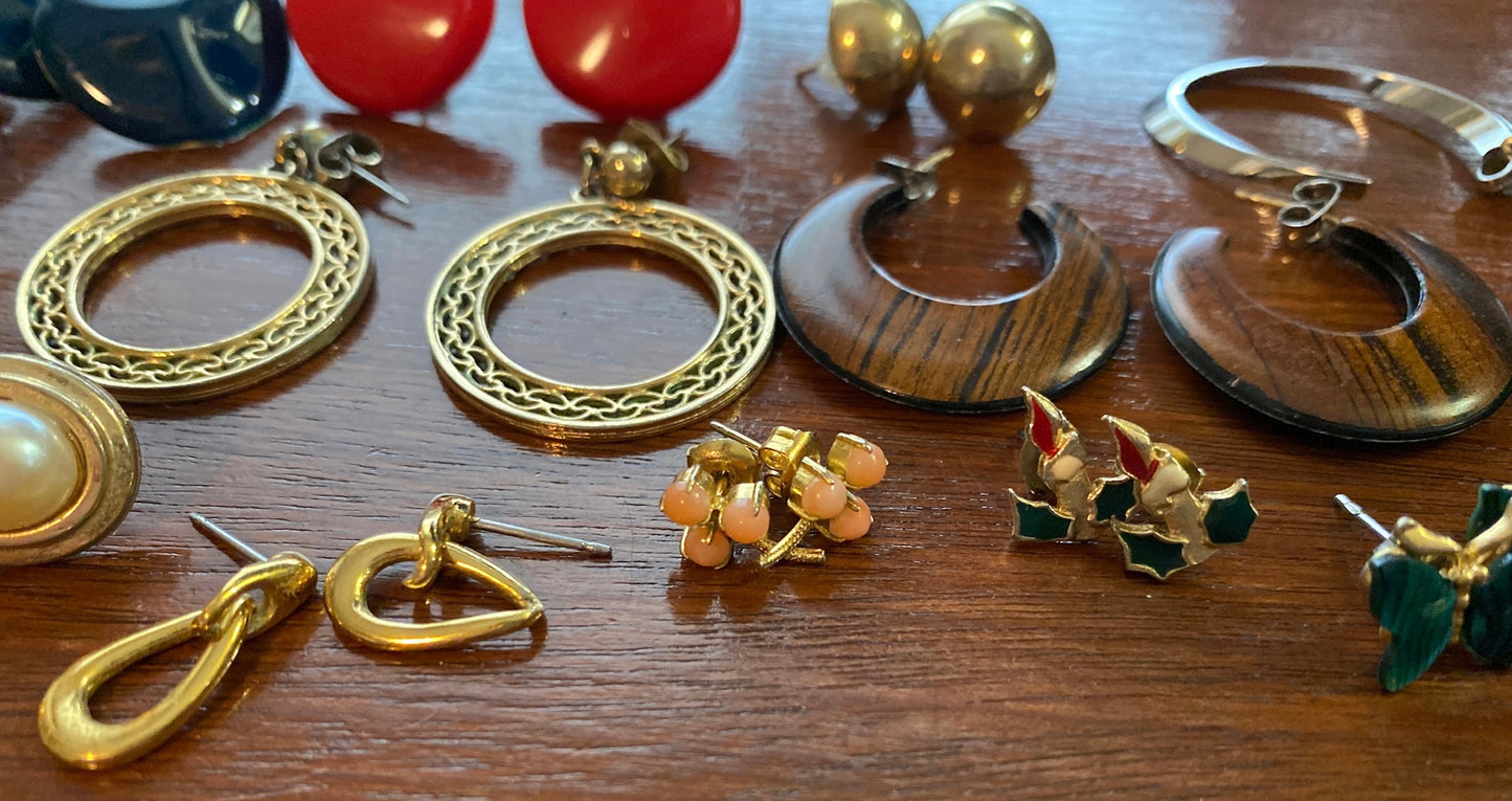 Lot of Vintage to Now Pierced Earrings Faux Pearl Wood Silver Gold Tone