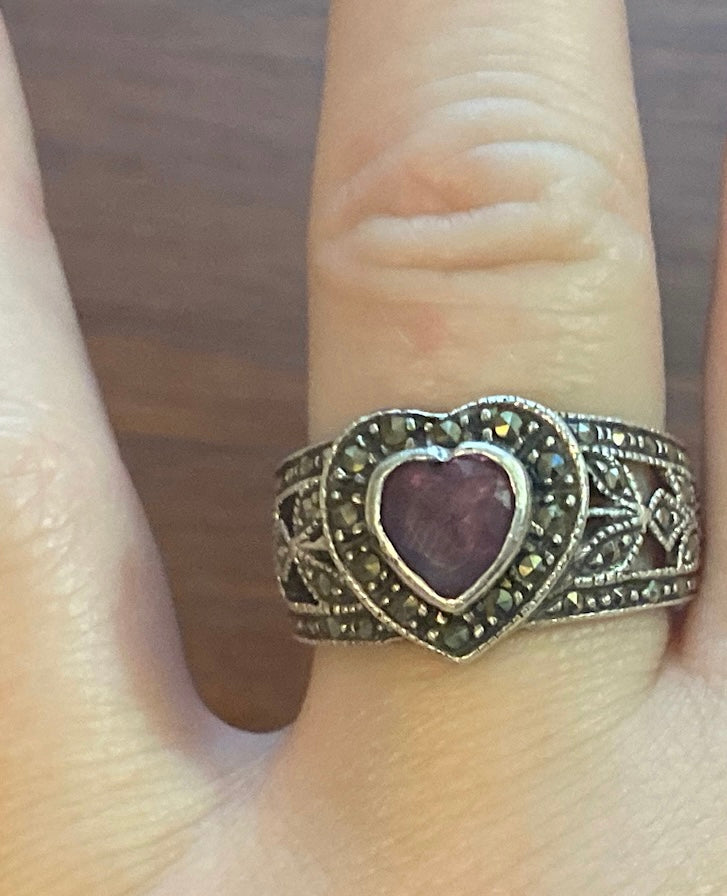 Sterling Silver 925 Amethyst Marcasite Heart Shaped Ring Sz 8.25 Signed NF