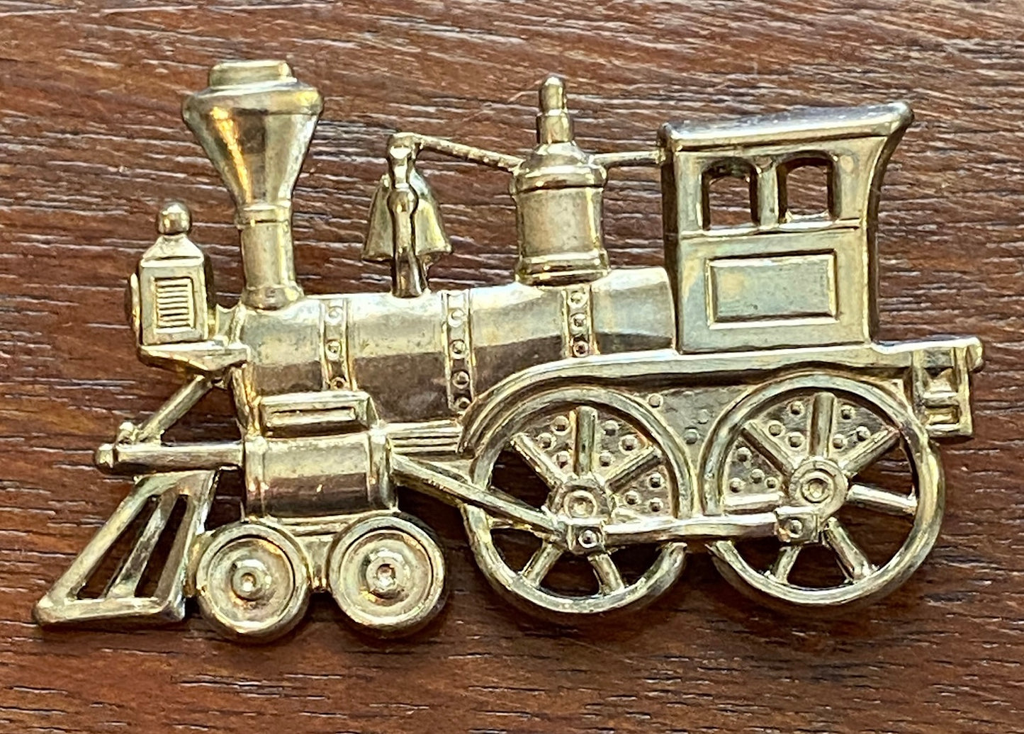 Gold Tone Metal Stamped Train Railroad Caboose Brooch Pin