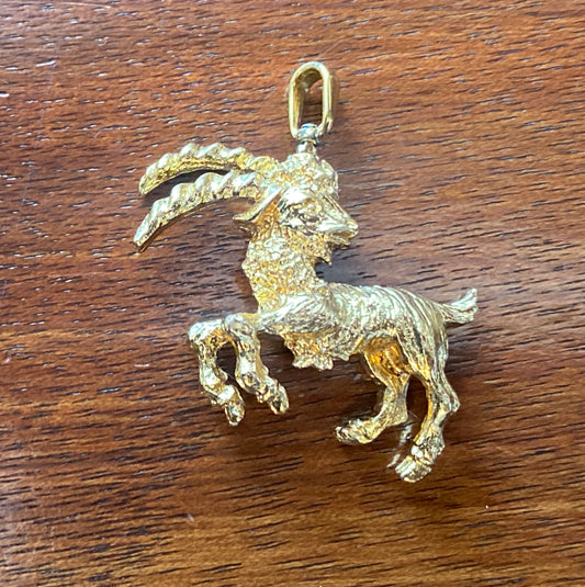 Gold tone Metal Goat Markhor Charm Pendant Twists