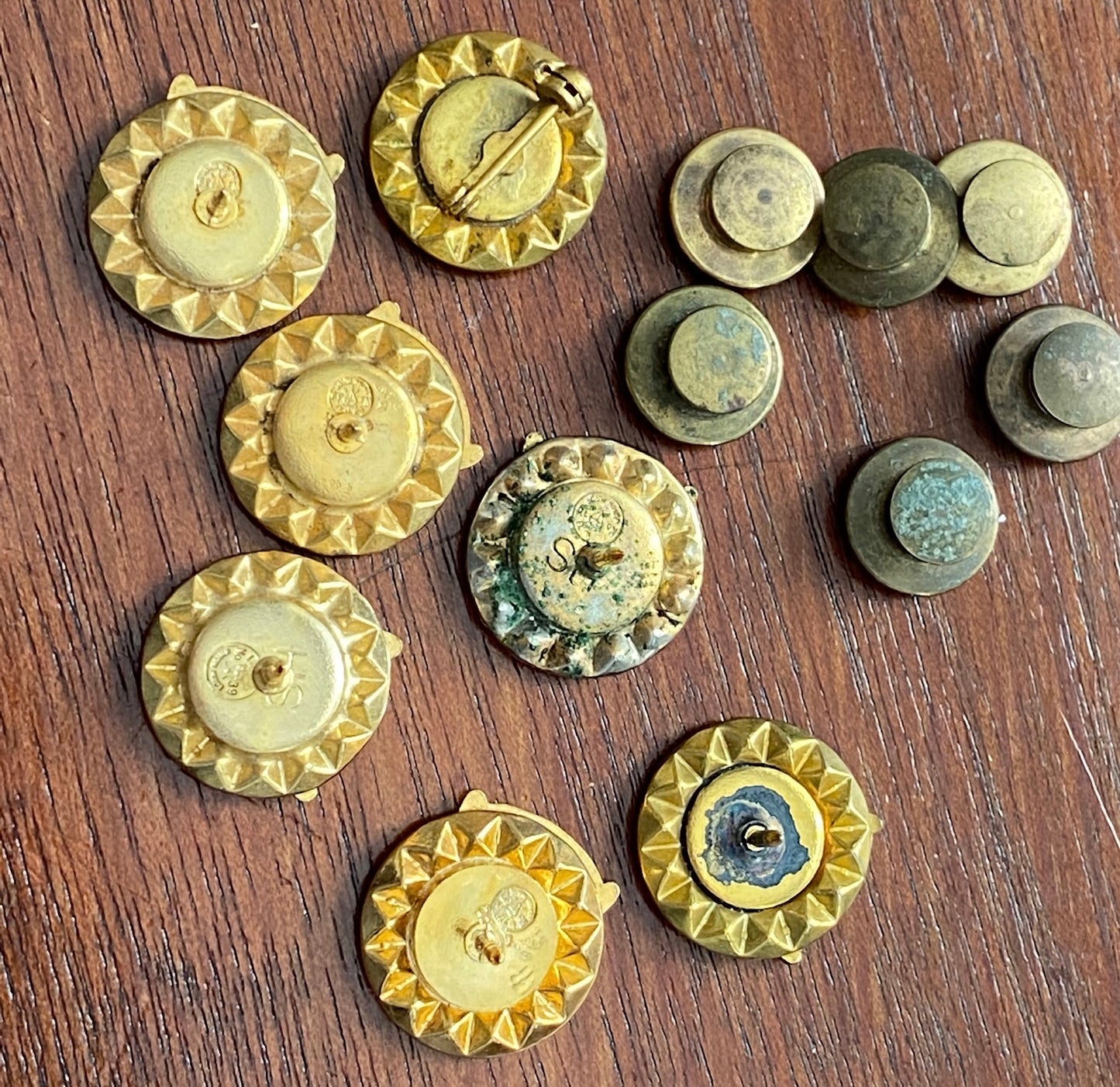 Hotel Restaurant Bartender Employee Union Service Pinback Collection