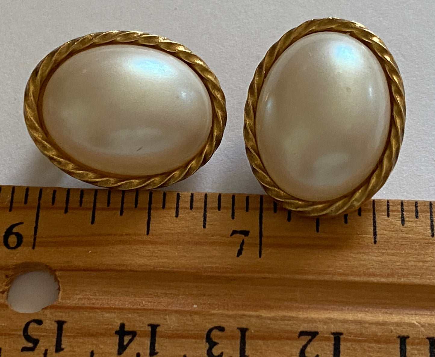 Vintage Richelieu Faux Pearl Cabochon Gold Tone Clip on Earrings
