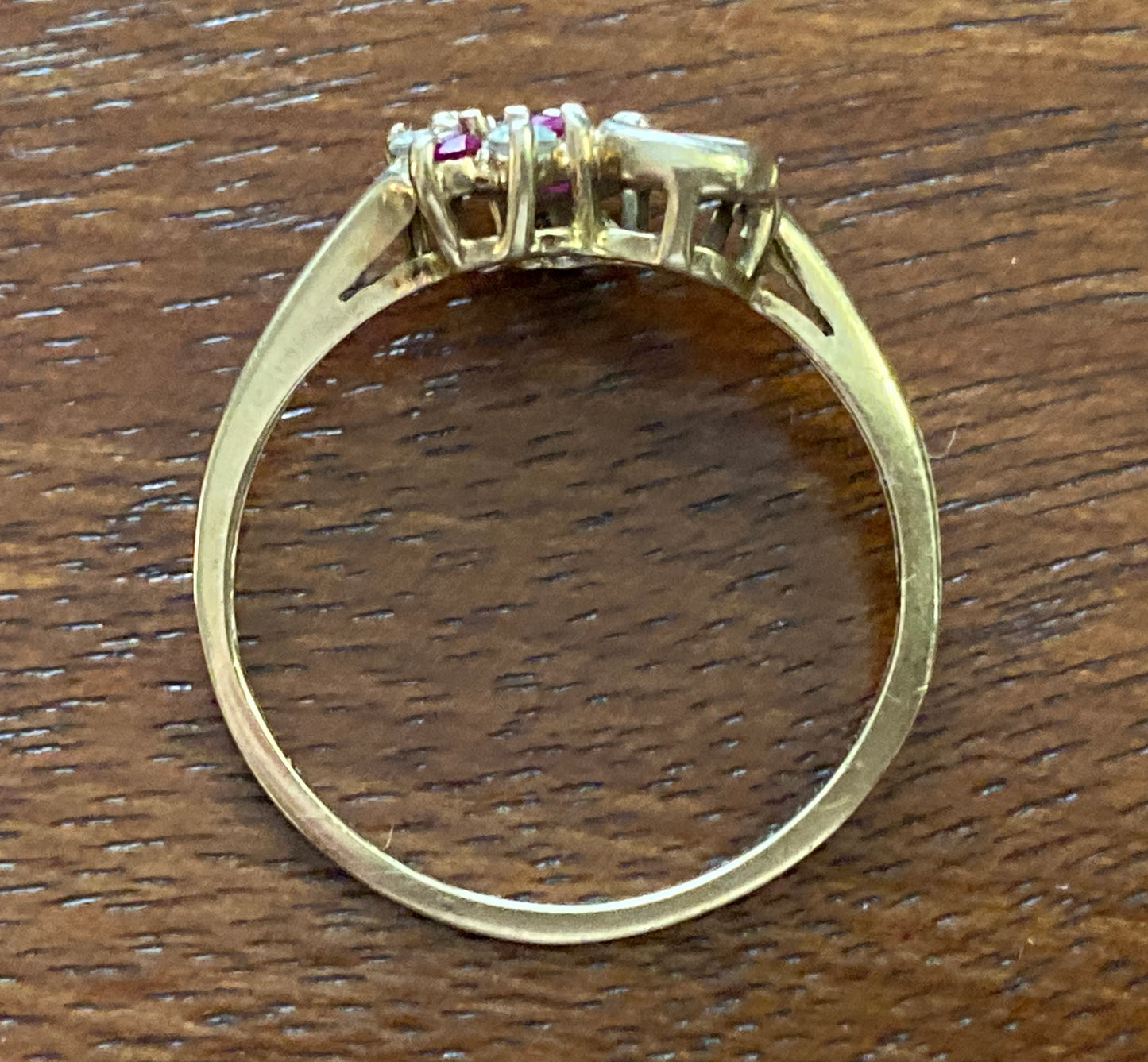 10k Yellow Gold Red White CZ Heart Ring Sz 7