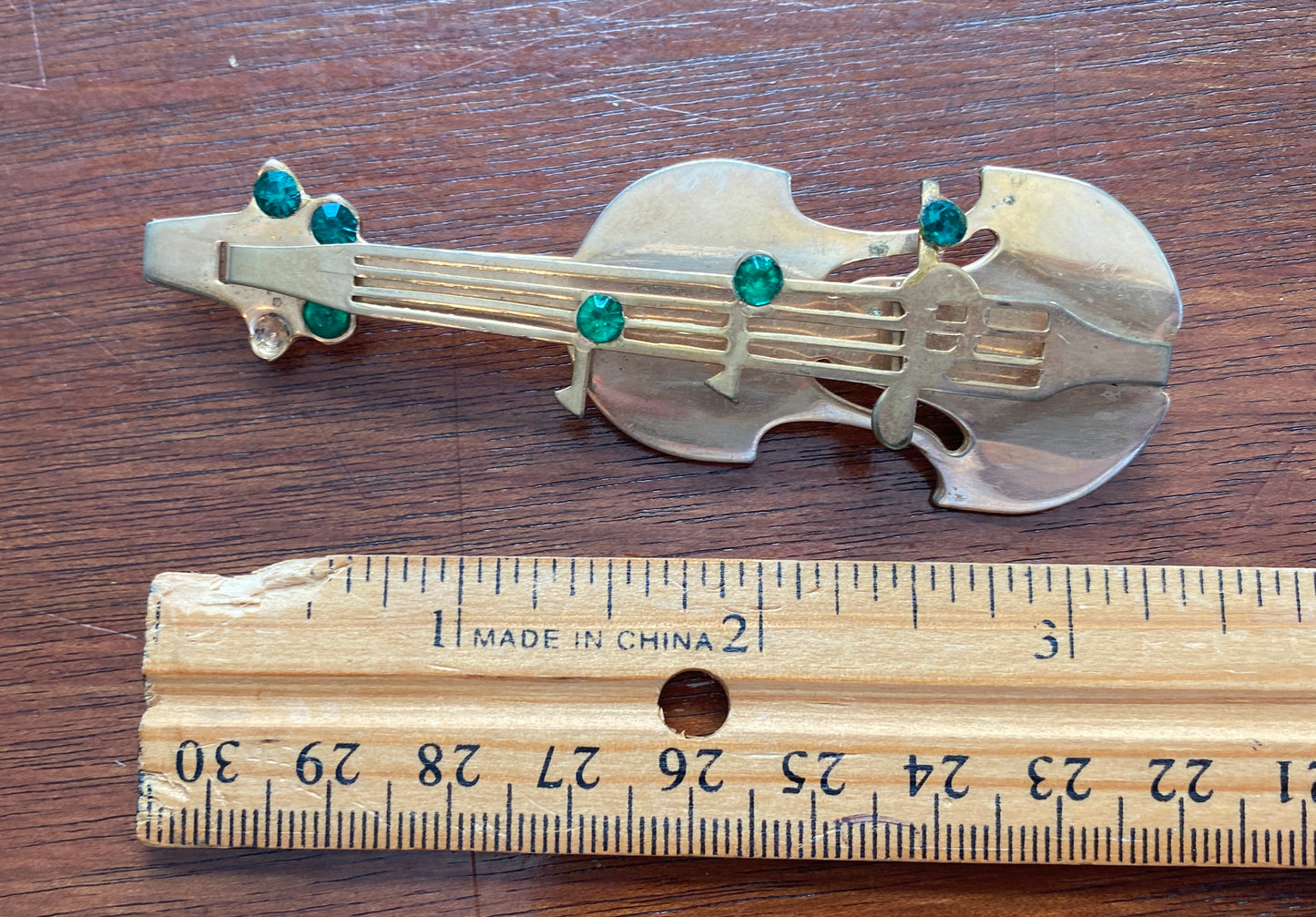 Vintage Large Gold Tone Metal Green Rhinestone Violin Brooch