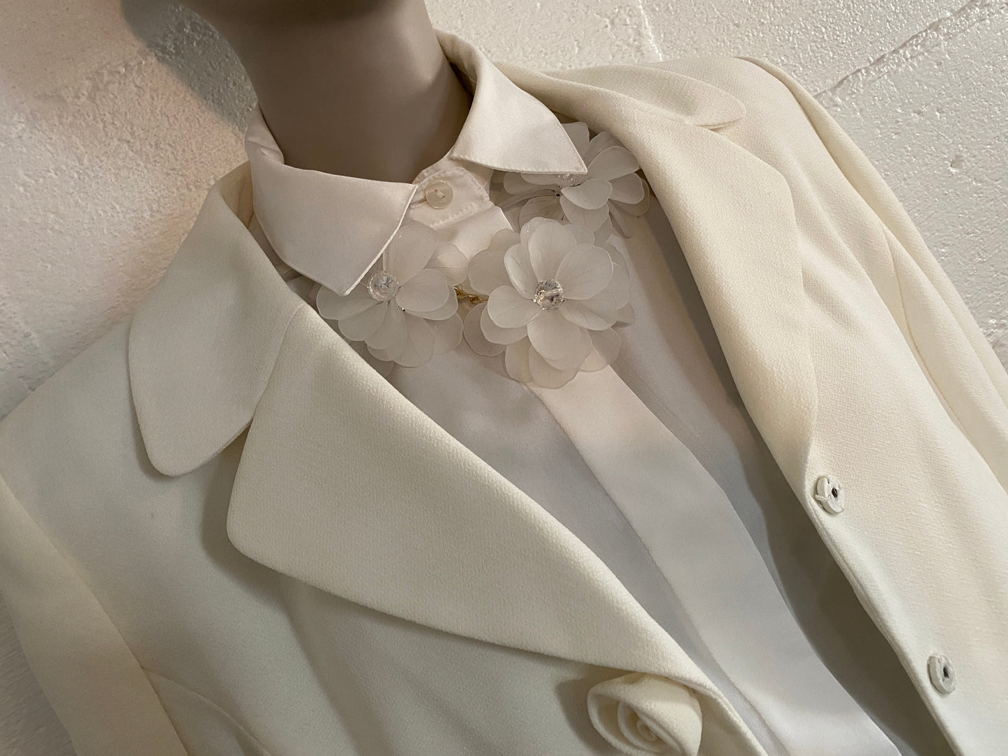 Vintage White Hidden Button Up Blouse Top Pleated Fitted Sz M