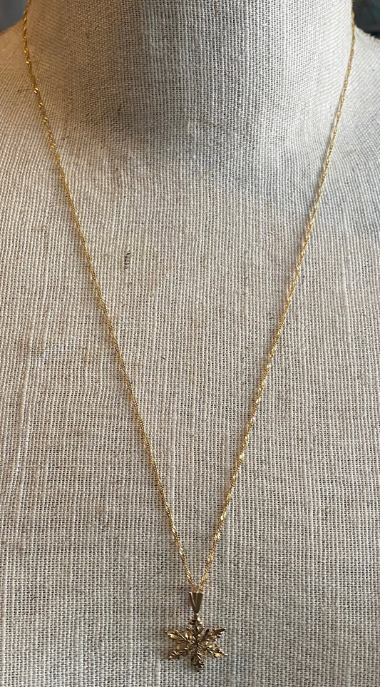18kt Yellow Gold Chain Necklace 14k Diamond Cut Snowflake Pendant