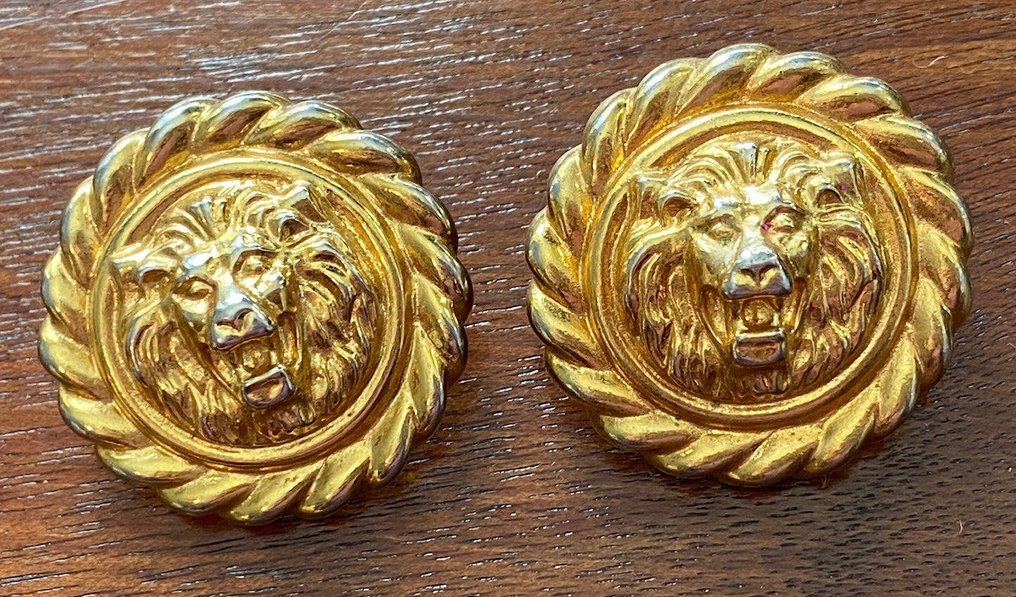 Vintage 80's Large Round Lions Head Pierced Earrings Gold Tone