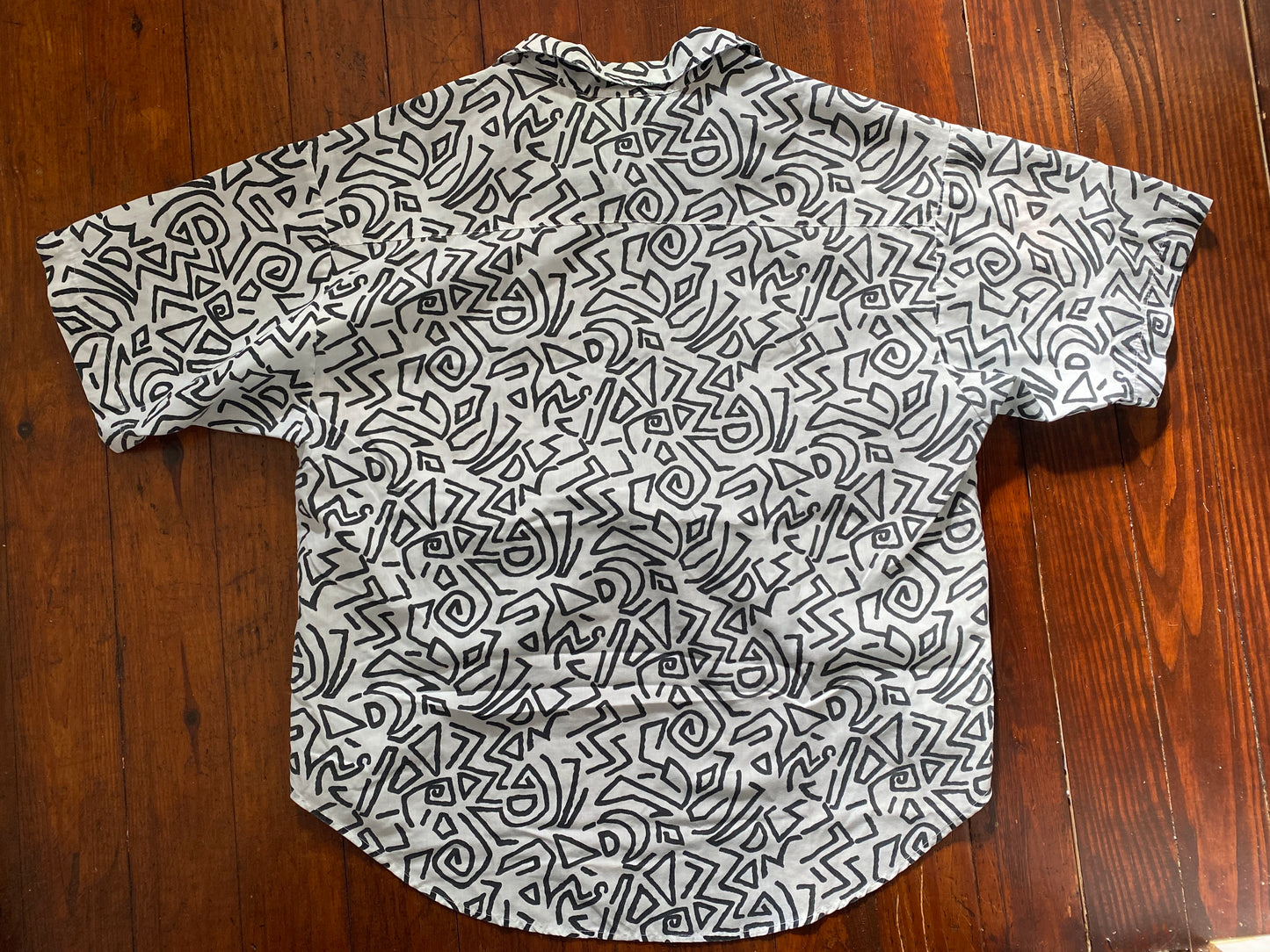Unisex Vintage Cervelle Graphic 90's Print Button Up Shirt Black White
