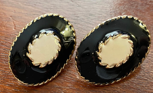 Vintage Black White Enamel Gold Tone Metal Drop Pierced Earrings