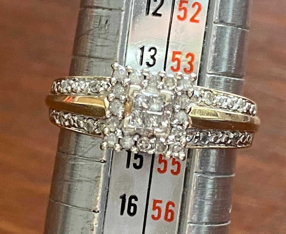 10k Yellow Gold 1/3ctw Diamond Quad Princess Engagement Ring Sz 6.75