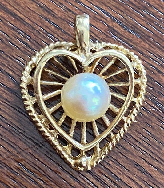 14k Yellow Gold 6mm Pearl Double Heart Necklace Pendant