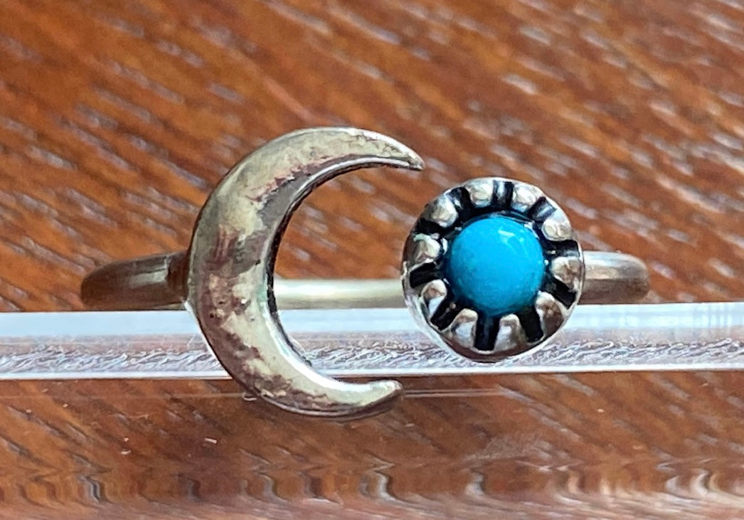 Silver Turquoise Moon Open Design Ring Sz 4.5