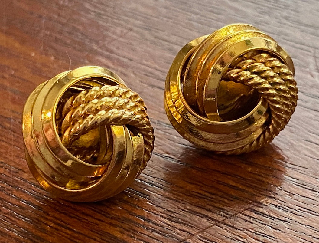 Vintage Gold Tone Knot Rope Stud Earrings