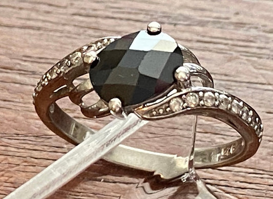 Sterling Silver 925 CZ Faceted Stone Black Clear Ring Sz 6