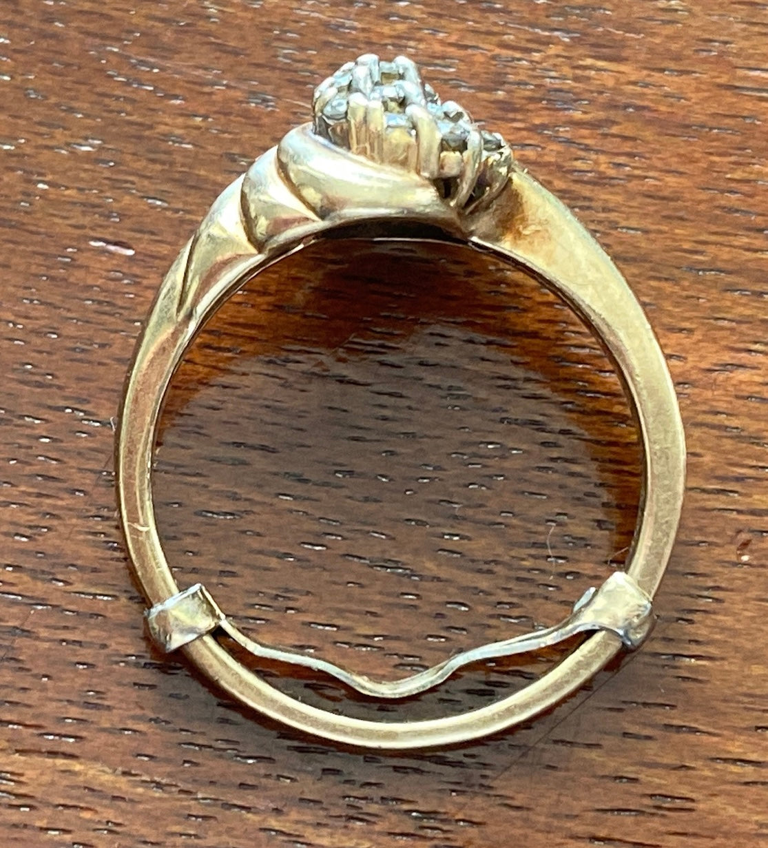 10k Yellow Gold .20ctw Diamond Cluster Ring Sz 6 - 6.25