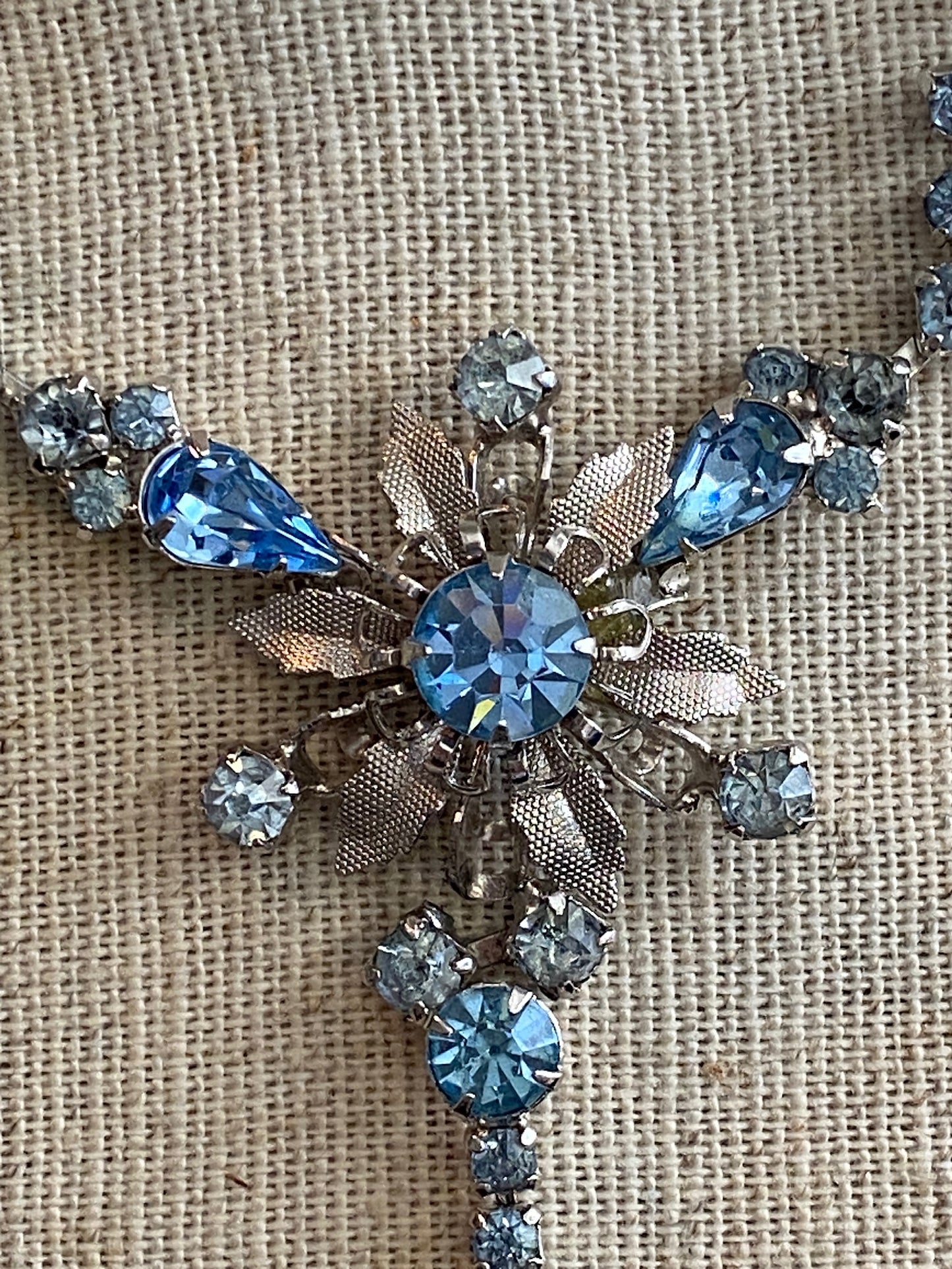 Vintage Blue Rhinestone Silver Tone Flower Garland Necklace Adjustable