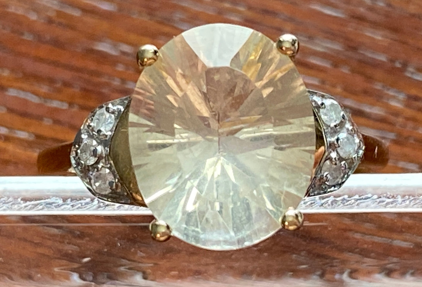 10k Yellow Gold Simulated Tourmaline Diamond Ring Sz 7