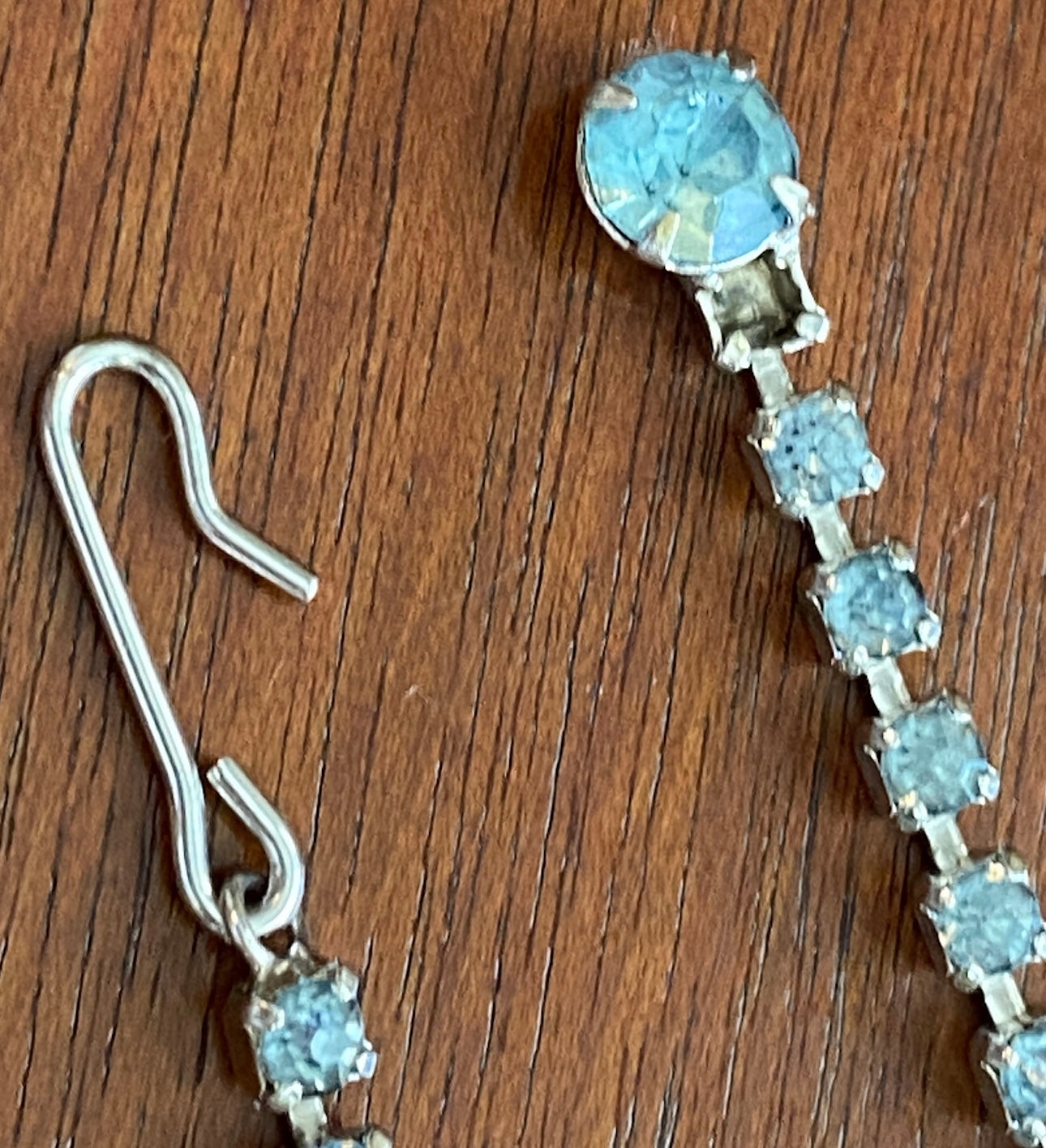 Vintage Blue Rhinestone Silver Tone Flower Garland Necklace Adjustable