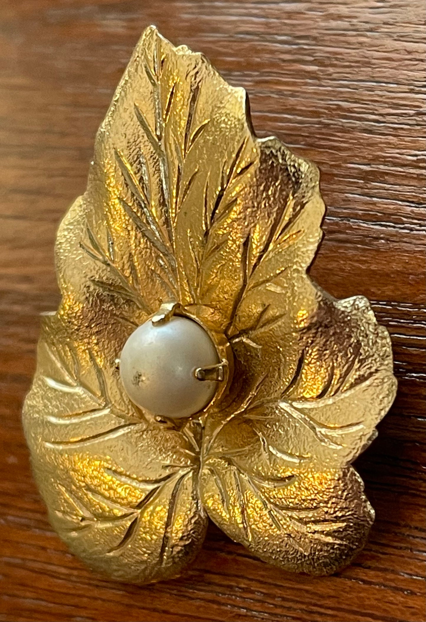 Vintage Gold Tone Metal Faux Pearl Leaf Brooch Pin