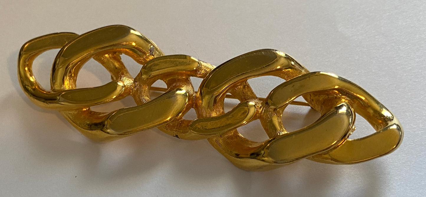 Vintage Gold Tone Metal Curb Chain Large Bar Brooch Pin