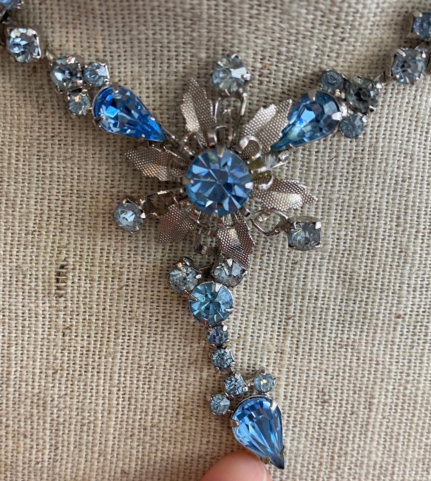 Vintage Blue Rhinestone Silver Tone Flower Garland Necklace Adjustable