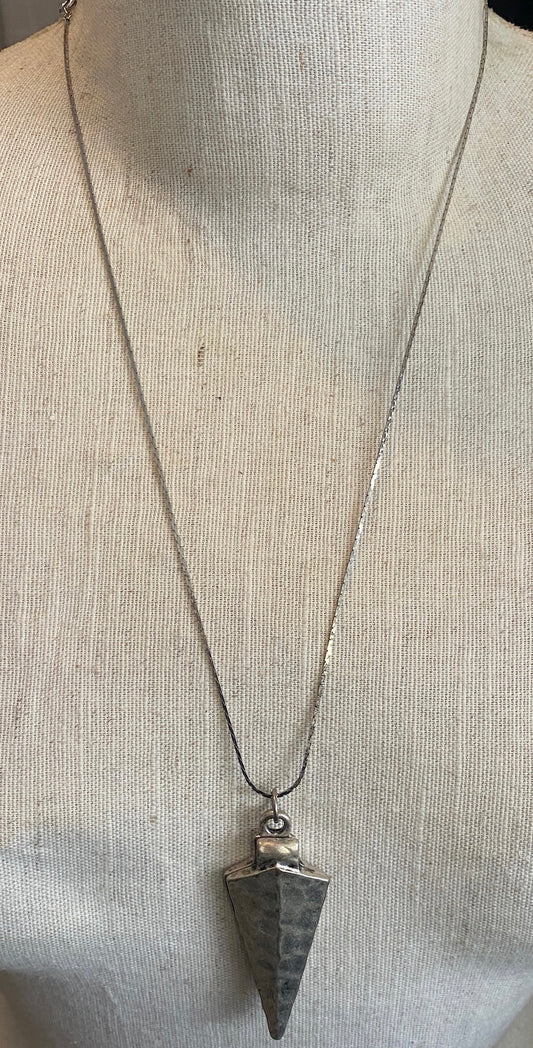 Silver Tone Arrowhead Pendant Necklace 22" Long Chain