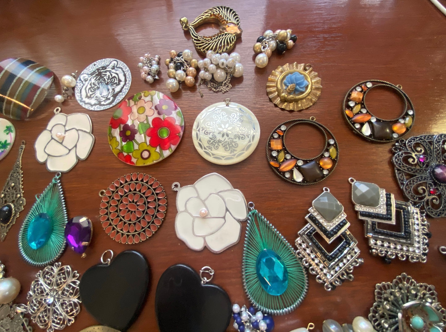 Vintage to Now Necklace Pendant Lot Rhinestone Flower & More
