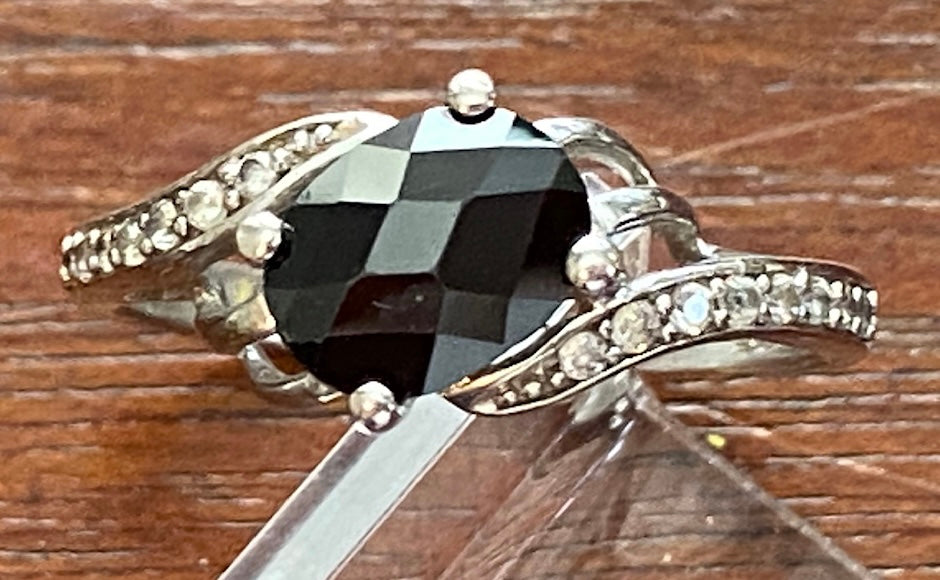 Sterling Silver 925 CZ Faceted Stone Black Clear Ring Sz 6