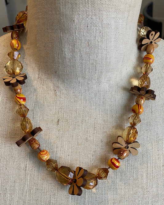 Faceted Amber Bead Flower Cut Out Necklace