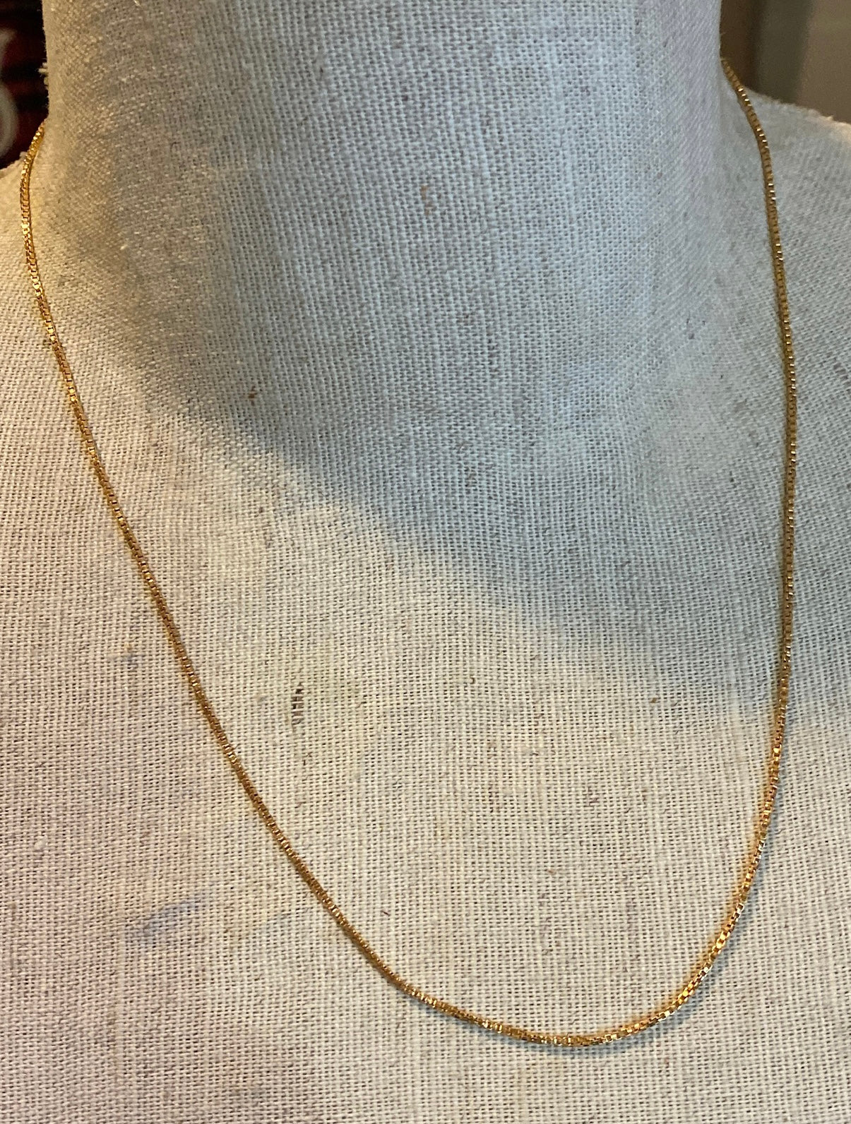 14k Yellow Gold Box Chain Link Necklace 20" Long - Signed AK