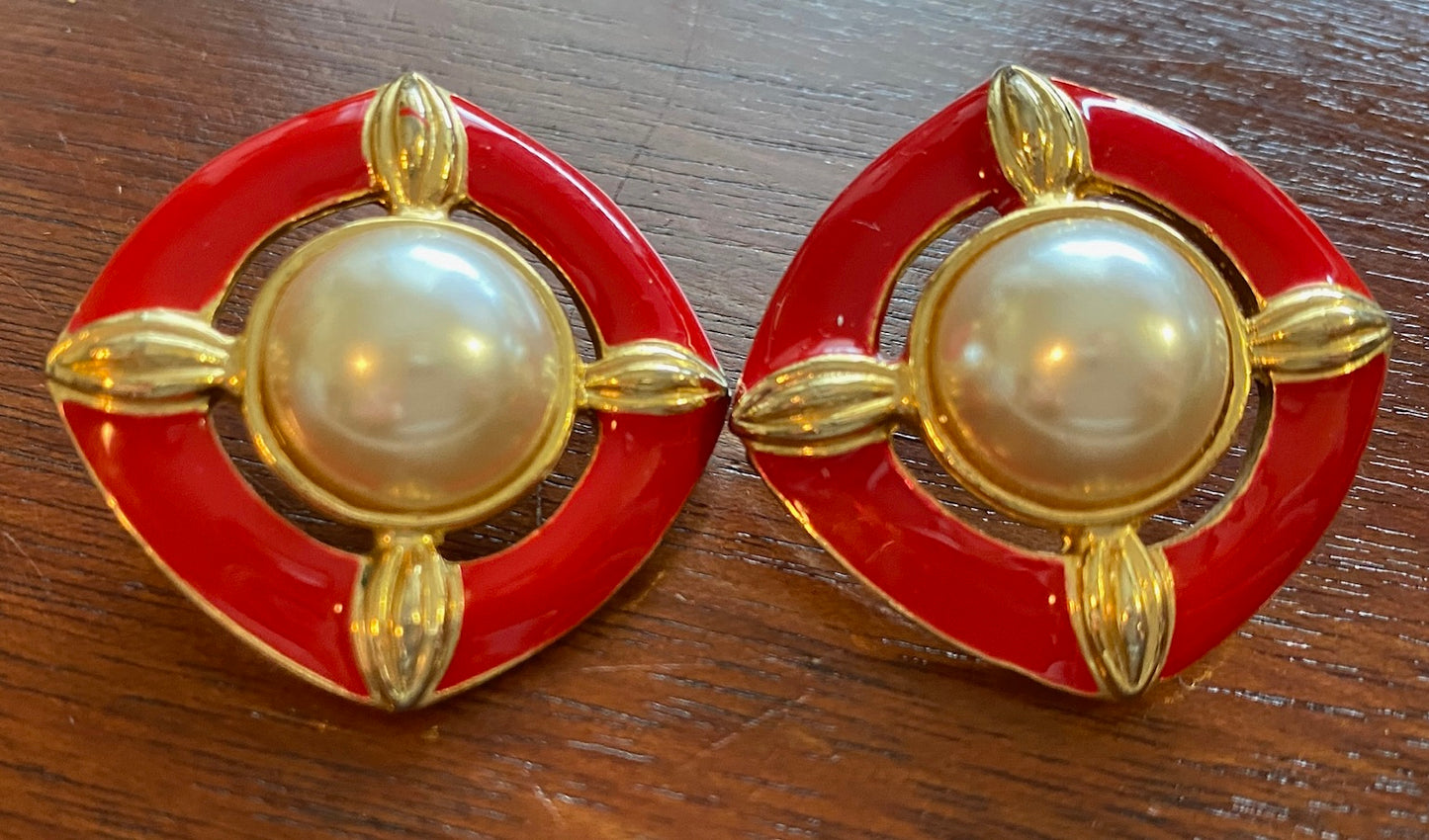 Vintage 80's Faux Pearl Cabochon Red Enamel Gold Tone Earrings Pierced