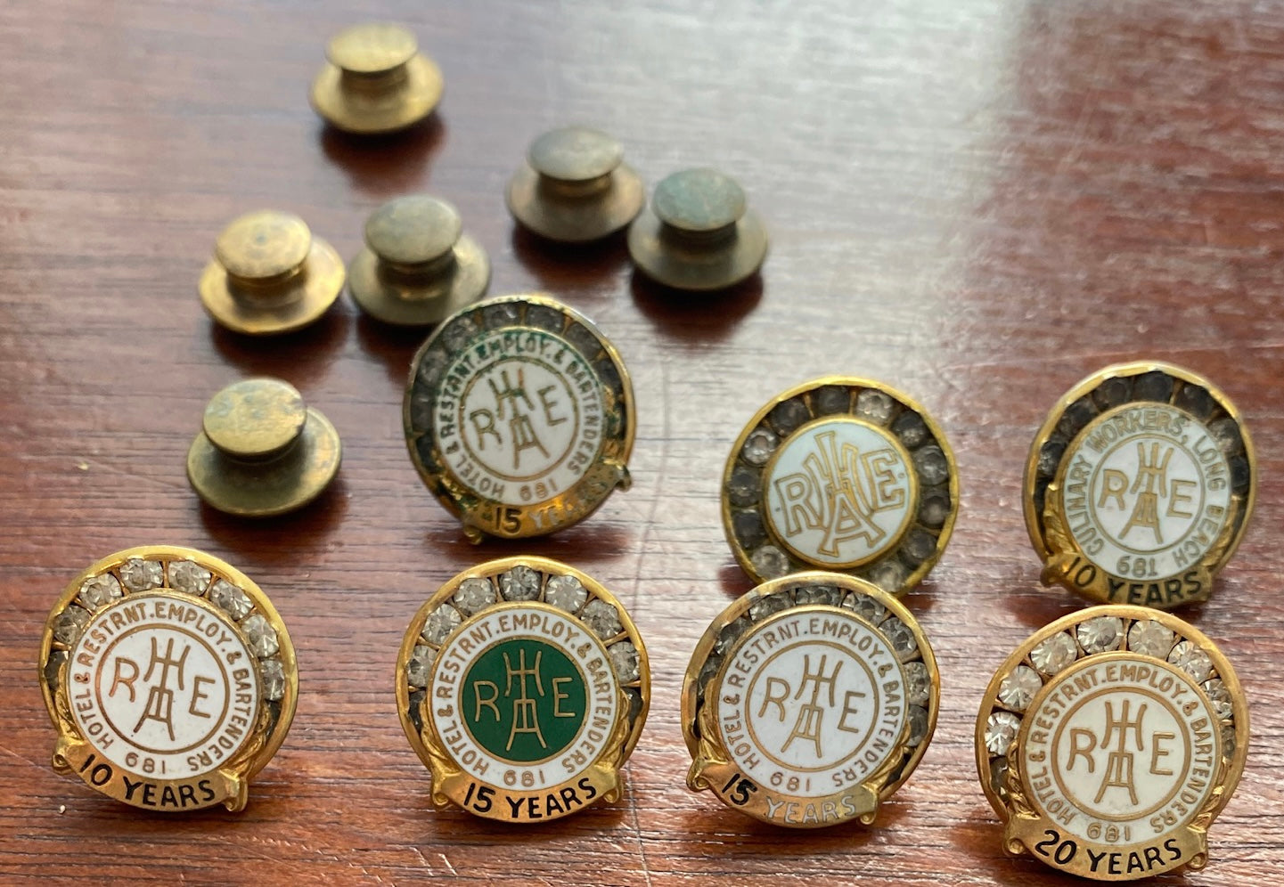 Hotel Restaurant Bartender Employee Union Service Pinback Collection