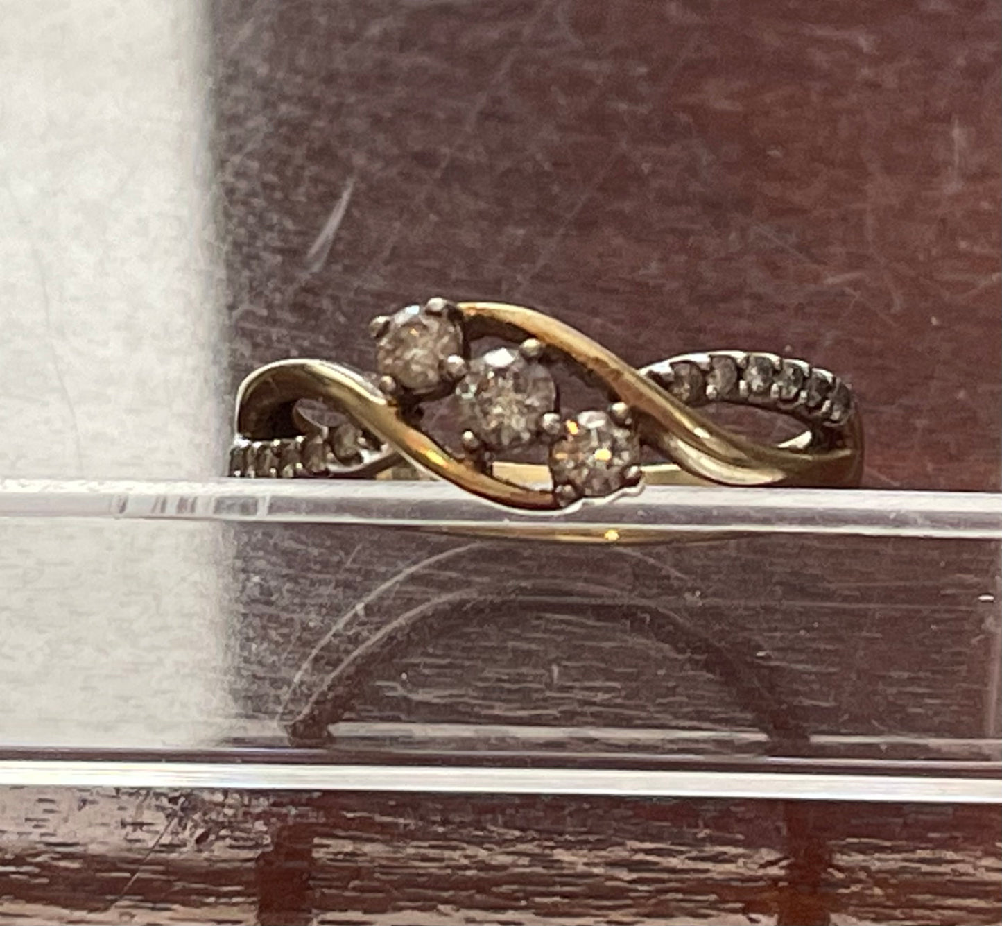 10k Yellow Gold 1/3ctw Diamond 3 Stone Ring Sz 7 - 2.7g love lives forever