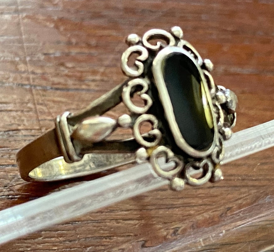 Sterling Silver Onyx Vintage Style Ring Sz 5.25 Signed JC