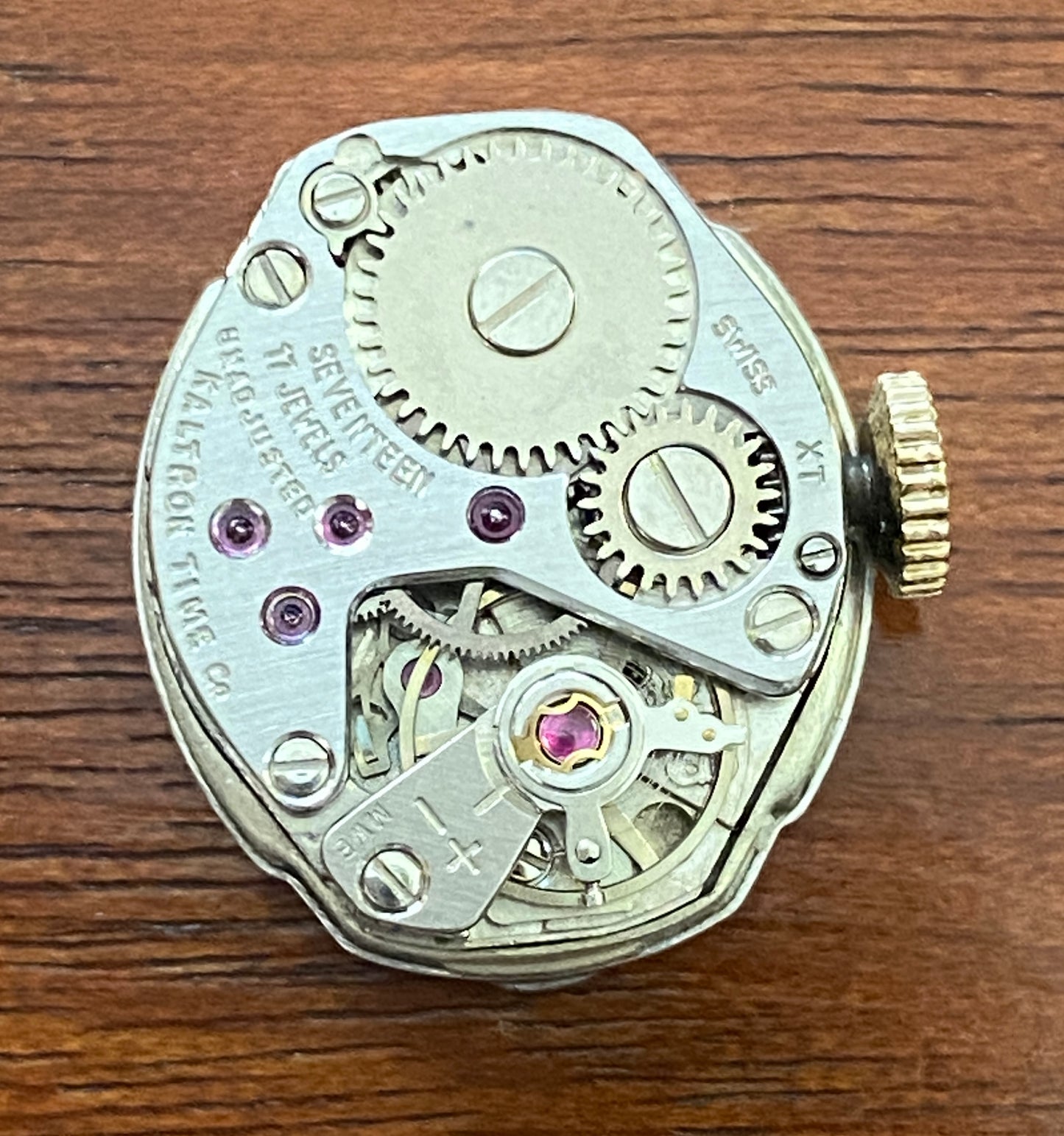 Vintage Kaltron 17j 10k Rolled Gold Wristwatch Diamond Accents
