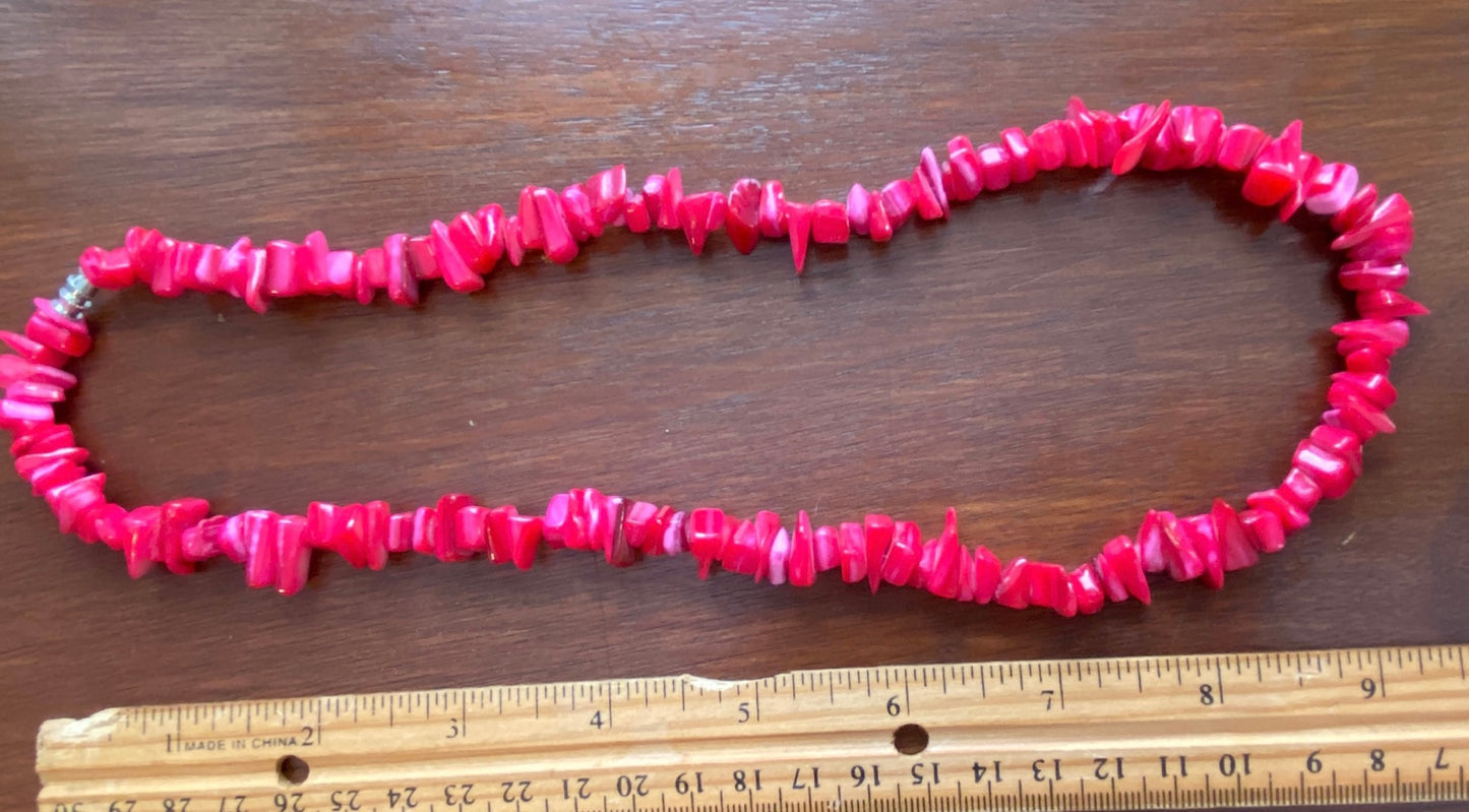 Polished Stone Single Strand Fuchsia Pink Necklace