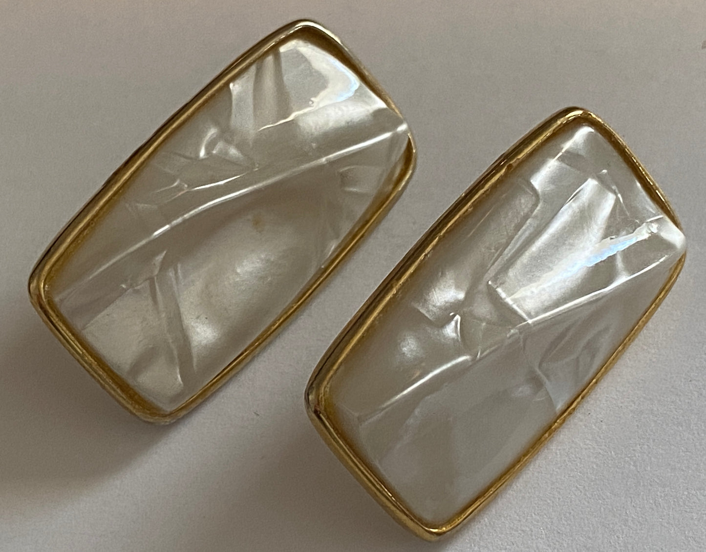 Vintage Faux Pearl Pearlescent Gold Tone Pierced Earrings