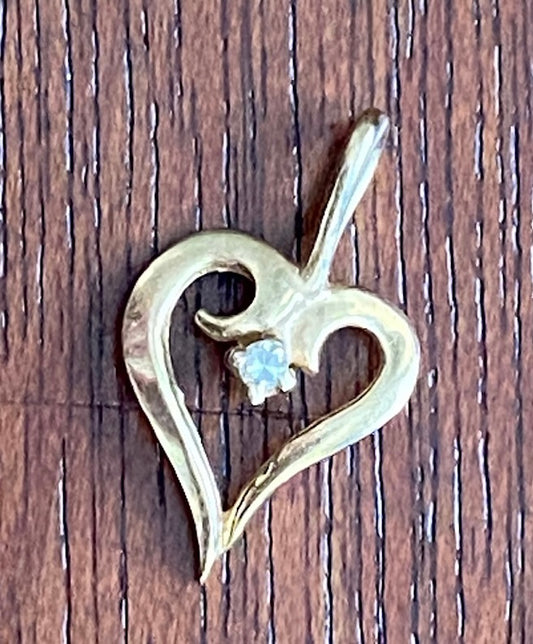 14k Yellow Gold Diamond Open Heart Small Pendant Charm