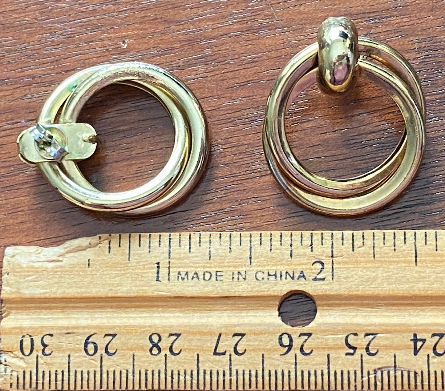 Vintage 80's Gold Tone Drop Pierced Circle Earrings