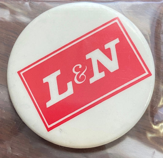 Louisville Nashville L&N Railroad Train Souvenir Button Pin
