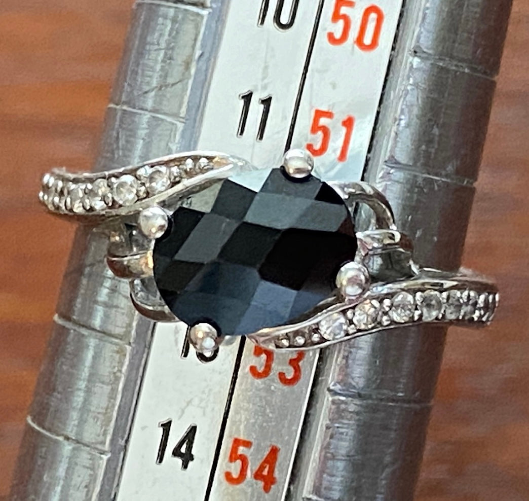 Sterling Silver 925 CZ Faceted Stone Black Clear Ring Sz 6