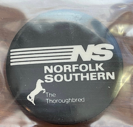 Vintage NS Norfolk Southern The Thoroughbred Railroad Souvenir Button Pin