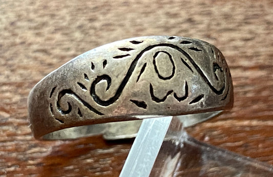 Sterling Silver 925 Engraved Ring Sz 5.25 Adjustable