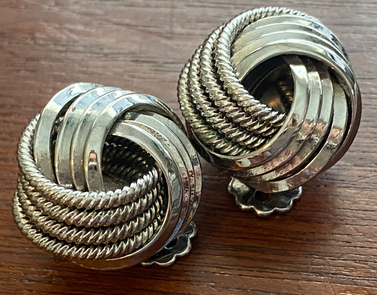 Vintage Sliver Tone Metal Rope Knot Earrings Clip on