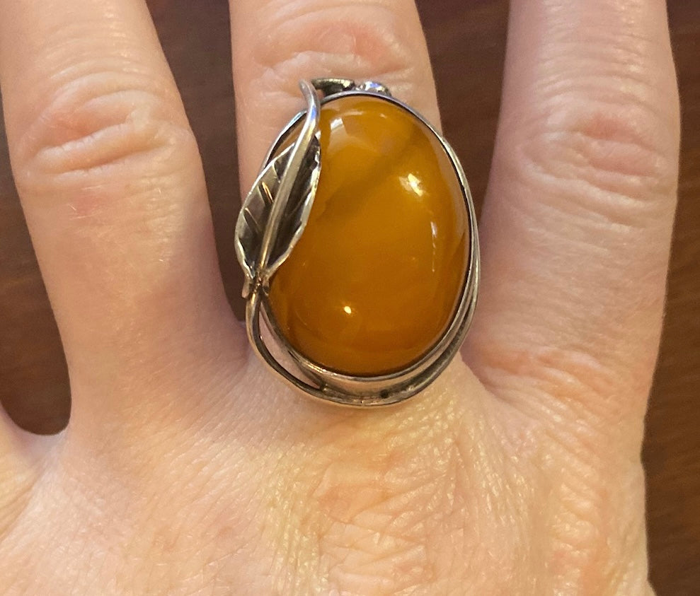 Sterling Silver 925 Butterscotch Amber Leaf Ring Sz 9